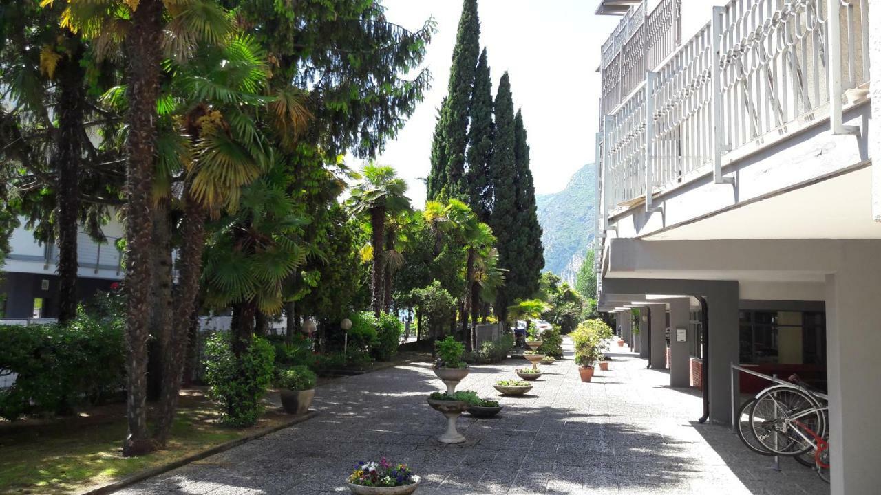 Garda Blu Apartment Riva del Garda Kültér fotó