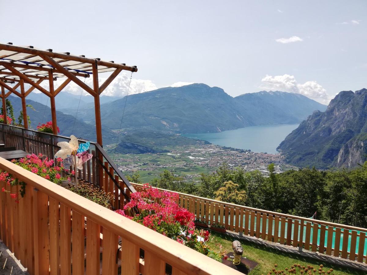 Garda Blu Apartment Riva del Garda Kültér fotó